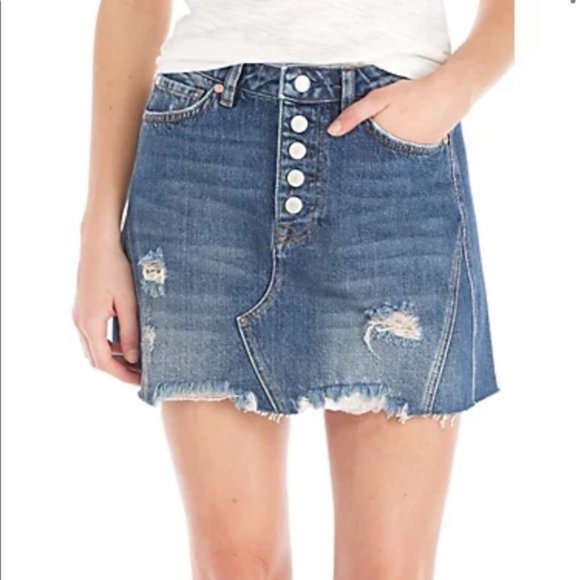 Free People / We the Free Denim Mini Skirt Distressed Button Fly 25 EUC - Picture 1 of 8